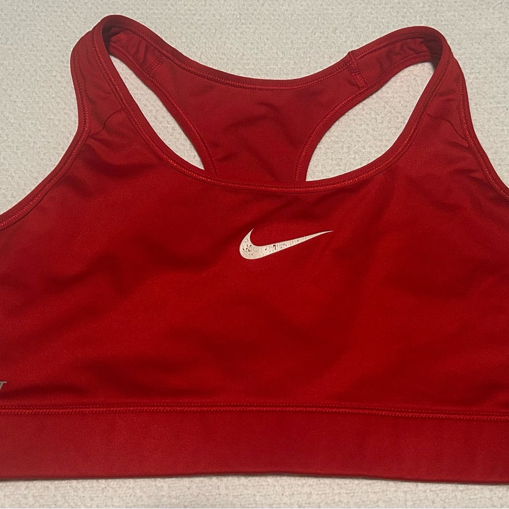 Nike Women's Red Sports Bra Size Large